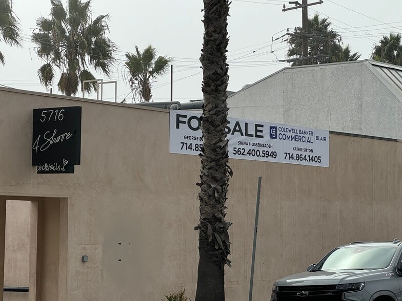 5716 E 2nd St, Long Beach, CA à vendre - Photo du bâtiment - Image 3 de 30