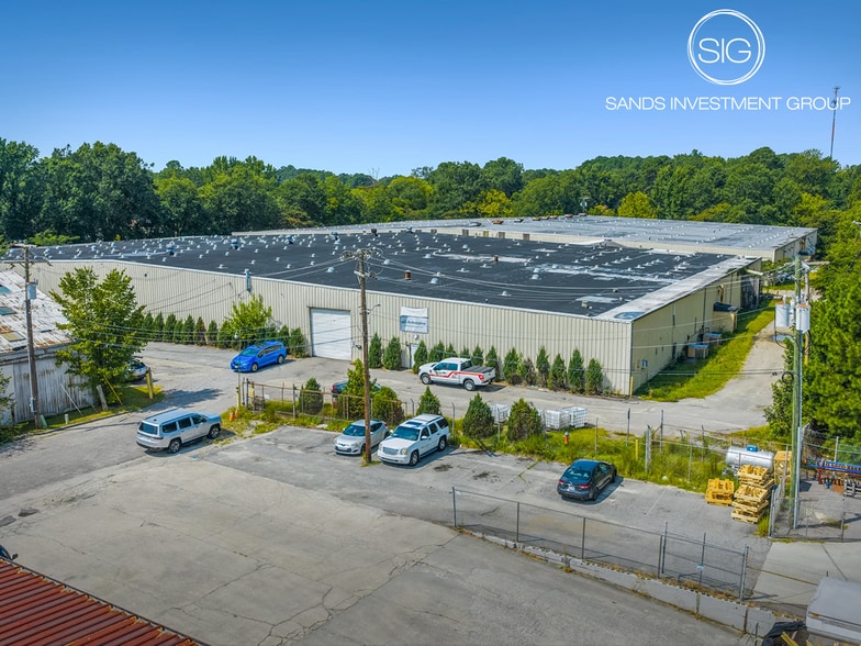 320 Commerce Ct, Rocky Mount, NC for sale - Building Photo - Image 1 of 5