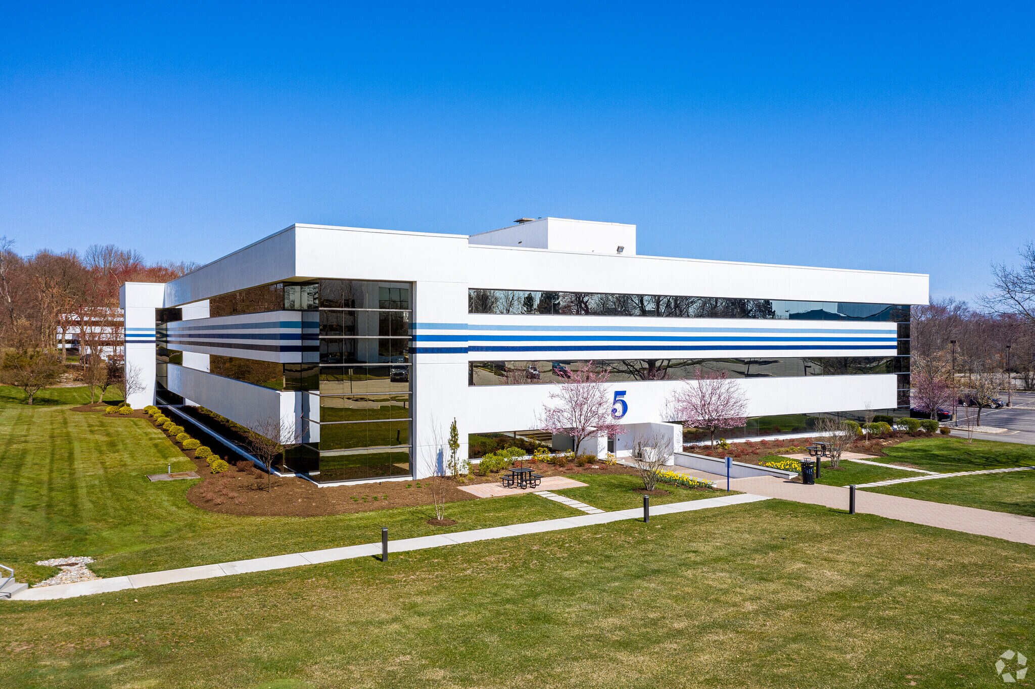 5 Century Dr, Parsippany, NJ for sale Primary Photo- Image 1 of 7