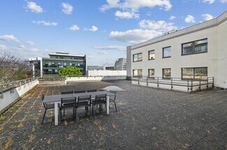 Plus de détails pour 5 Rue Francis De Pressensé, Saint-Denis - Bureau, Industriel à louer