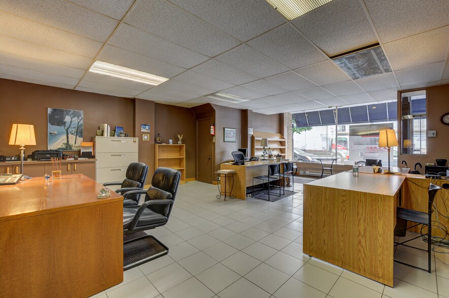 89 Boul Henri-Bourassa O, Montréal, QC à vendre - Autre - Image 3 de 24