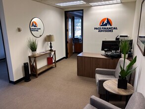 8625 SW Cascade Ave, Beaverton, OR à louer Photo intérieure- Image 1 de 5