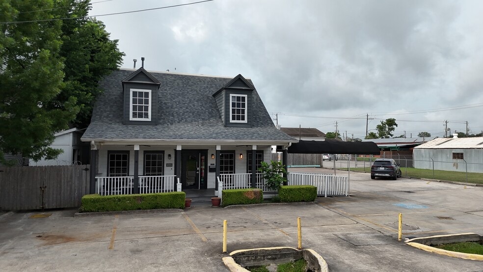 4705 Inker St, Houston, TX for lease - Building Photo - Image 3 of 7