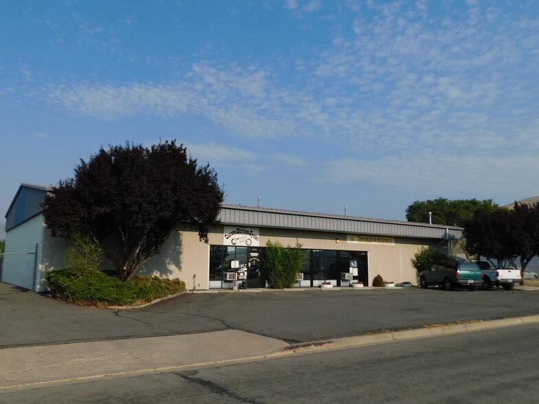 3406 Centennial Park Dr, Carson City, NV for sale - Building Photo - Image 2 of 6