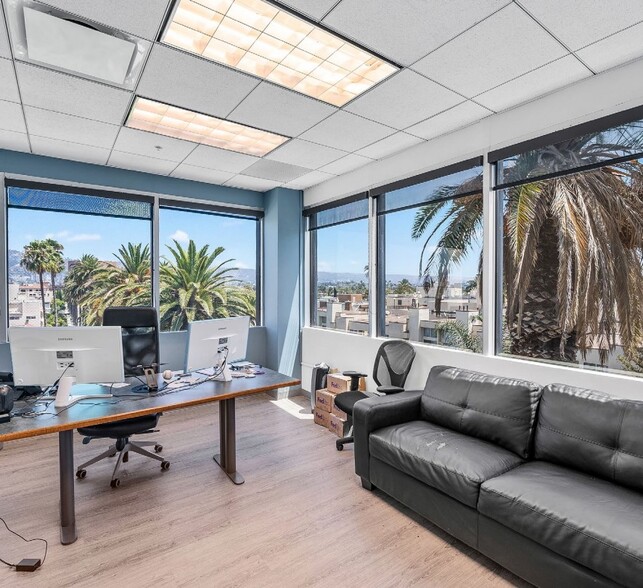 8447 Wilshire Blvd, Beverly Hills, CA for lease - Interior Photo - Image 2 of 37