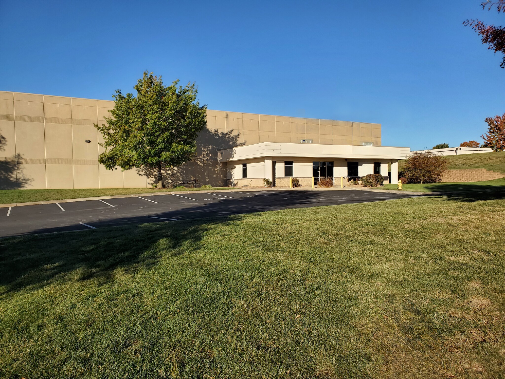 3000 Heartland Dr, Liberty, MO for sale Building Photo- Image 1 of 6