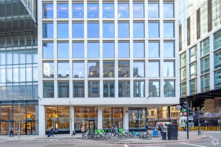 8 Bishopsgate, London for lease - Building Photo - Image 3 of 3