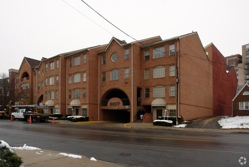 8607-8609 2nd Ave, Silver Spring, MD à vendre - Photo principale - Image 1 de 87