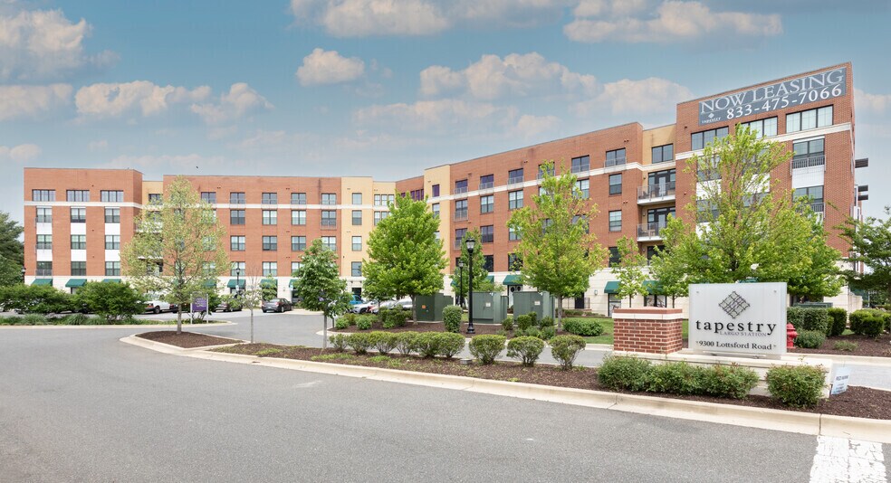 9300 Lottsford Rd, Largo, MD à louer - Photo du bâtiment - Image 3 de 42