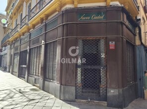 Commerce de détail dans Sevilla, Sevilla à louer Photo intérieure- Image 2 de 3