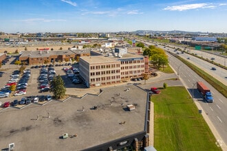 7405 Rte Transcanadienne, Montréal, QC - Aerial  map view - Image1