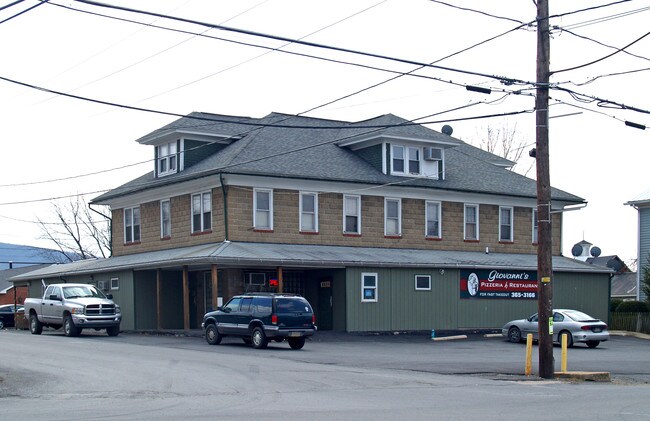More details for 2 W Market St, Gratz, PA - Retail for Lease