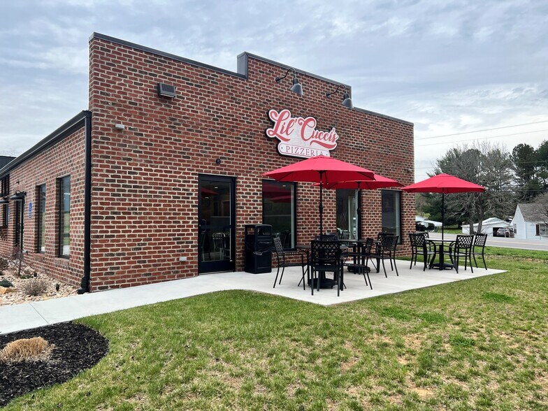 674 Teresa, Roanoke, VA à vendre - Photo du bâtiment - Image 3 de 19