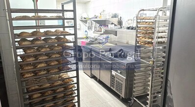 Commerce de détail dans Boadilla del Monte, Madrid à louer Photo intérieure- Image 2 de 5