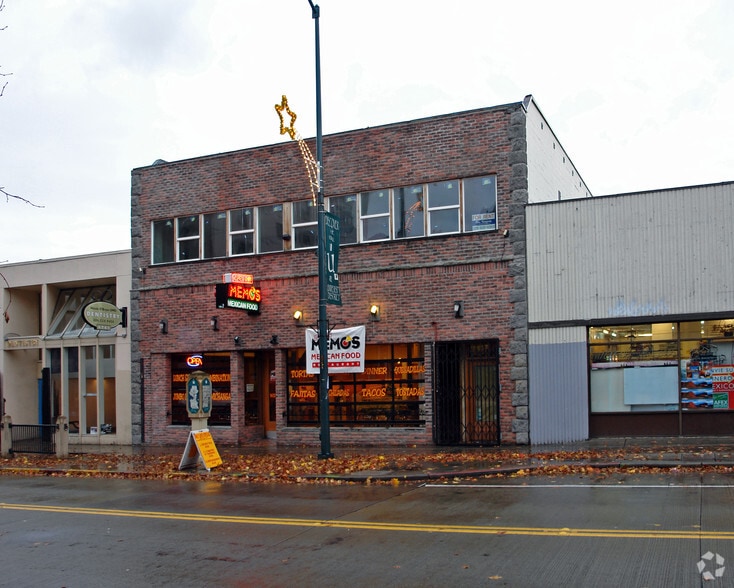 4745 University Way NE, Seattle, WA for lease - Primary Photo - Image 1 of 2
