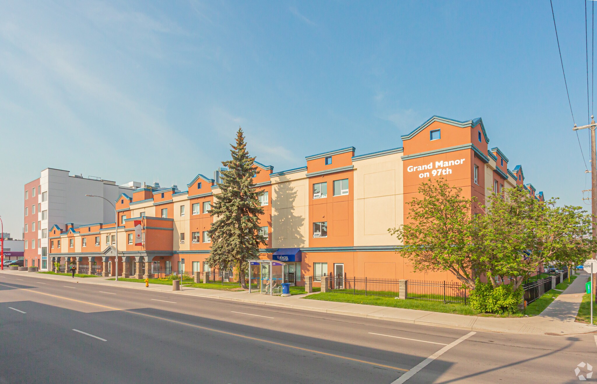 9703 108 Av NW, Edmonton, AB à vendre Photo principale- Image 1 de 1