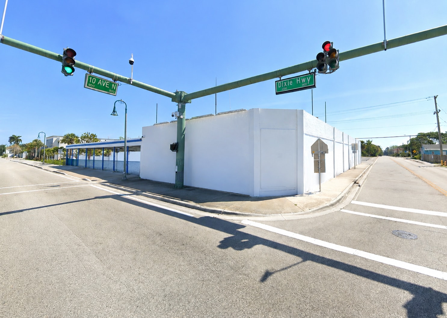 1002 N Dixie Hwy, Lake Worth, FL à vendre Photo du bâtiment- Image 1 de 5