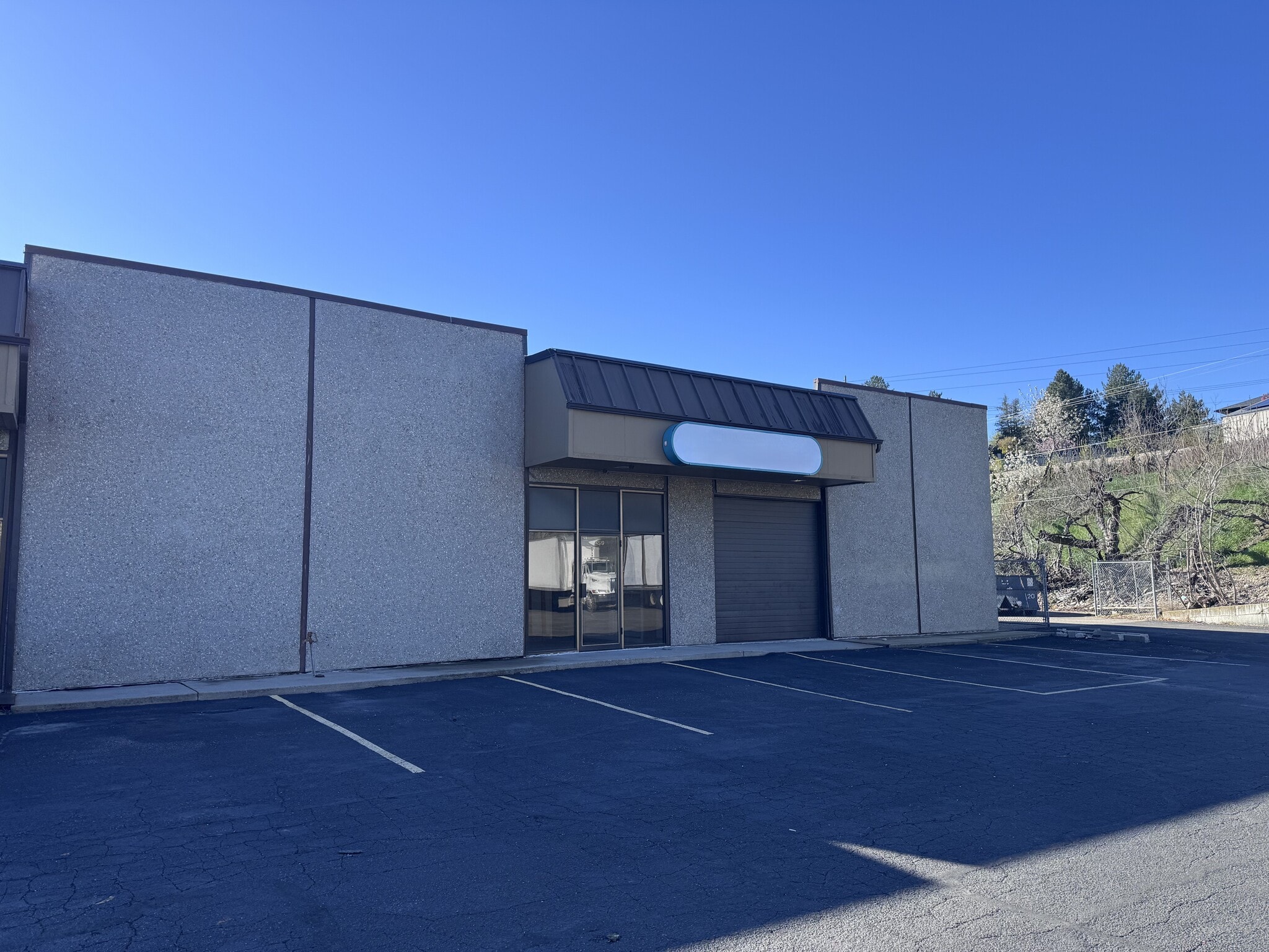 4519 W Chinden Blvd, Garden City, ID for lease Primary Photo- Image 1 of 5