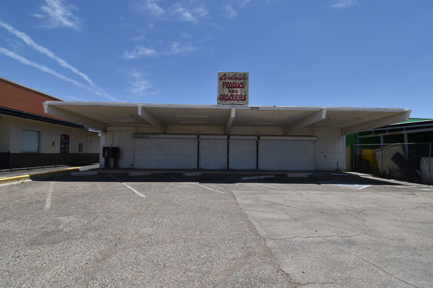 9294 Mccombs St, El Paso, TX à louer - Photo du bâtiment - Image 1 de 6