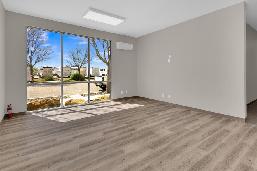 3510 Combine St, Paso Robles, CA for lease - Building Photo - Image 2 of 14