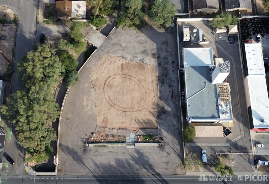 4915 E Speedway Blvd, Tucson, AZ à louer - Photo du bâtiment - Image 3 de 4