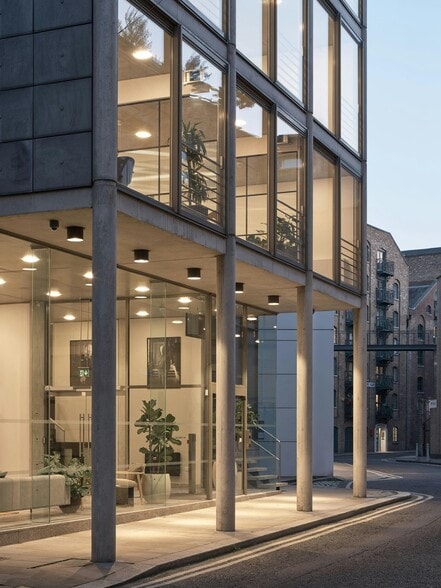 22 Shad Thames, London for lease - Building Photo - Image 2 of 10