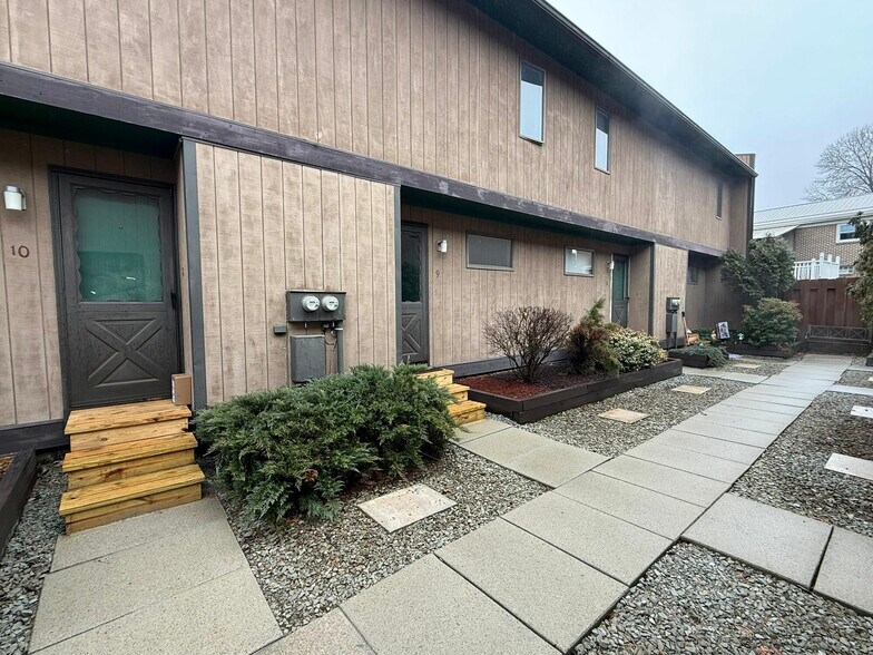 121-123 S Quarry st, Mount Pleasant, PA à vendre - Photo du bâtiment - Image 3 de 5