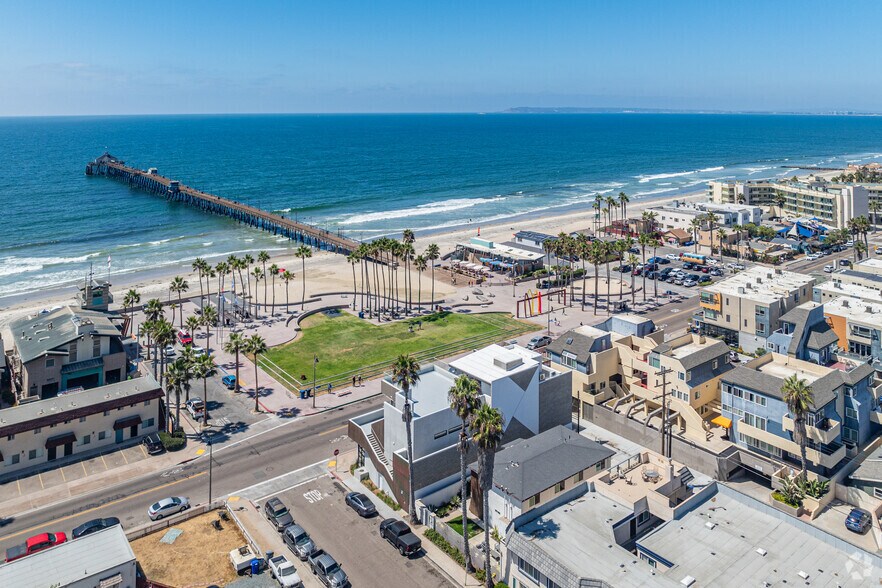 951 Seacoast Dr, Imperial Beach, CA à louer - Aérien - Image 2 de 10