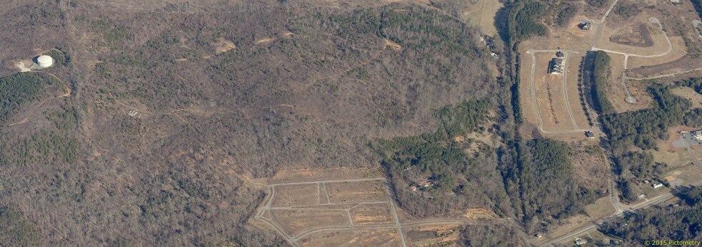 49 Iron Mountain Rd, Adairsville, GA for sale - Primary Photo - Image 1 of 5