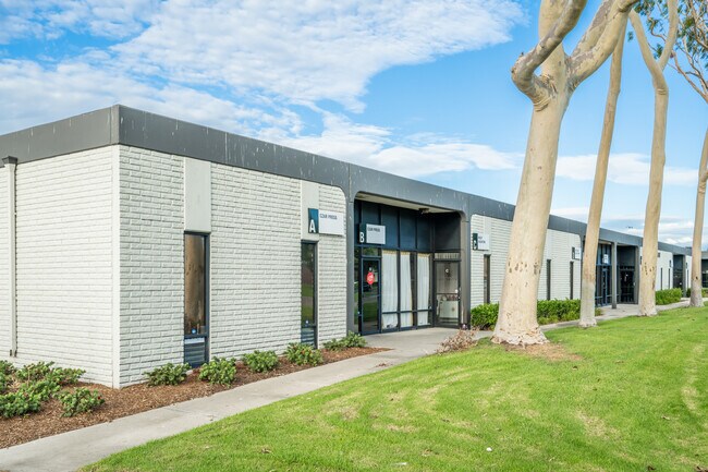 Plus de détails pour 17891 Sky Park, Irvine, CA - Flex à vendre