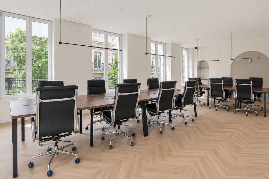 33 Rue De La Chaussee D'Antin, Paris à louer - Photo du bâtiment - Image 3 de 8