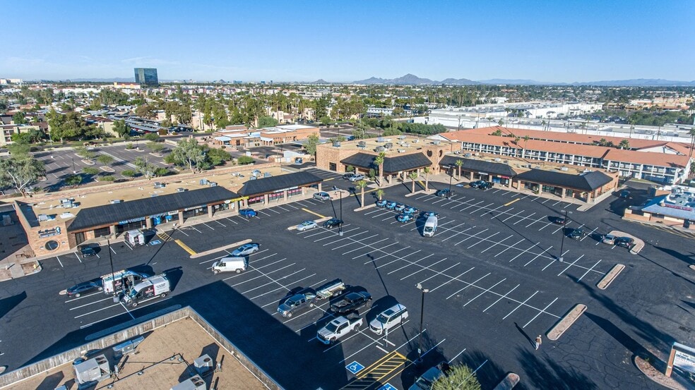 1440 S Country Club Dr, Mesa, AZ for lease - Building Photo - Image 3 of 9