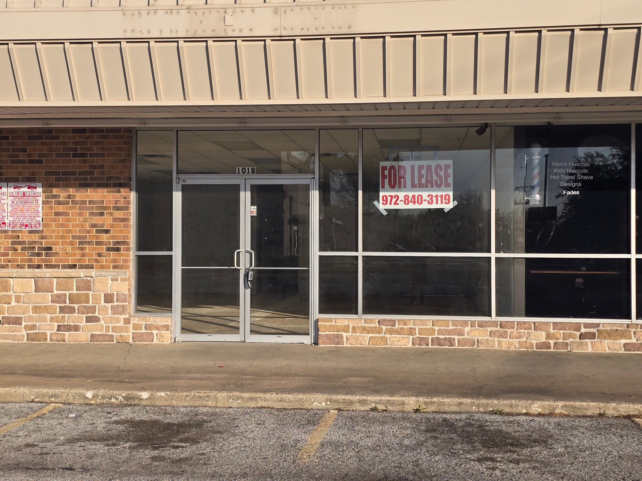3413 Broadway Blvd, Garland, TX for lease Primary Photo- Image 1 of 8