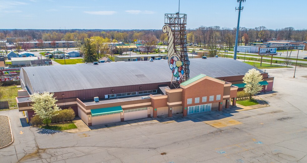 5300 Decatur Rd, Fort Wayne, IN for sale - Building Photo - Image 1 of 1