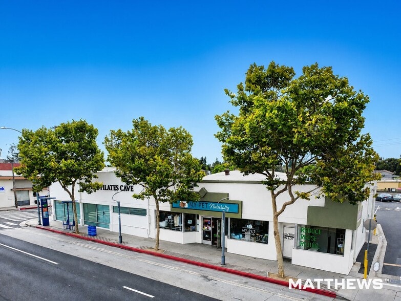 3230-3250 Pico Blvd, Santa Monica, CA for lease - Building Photo - Image 2 of 4