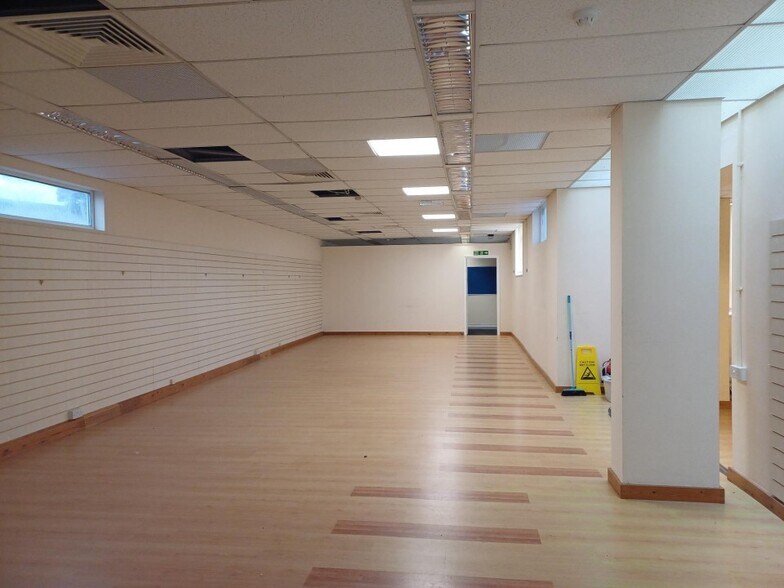 27 Crown St, Kettering à louer - Photo intérieure - Image 3 de 4