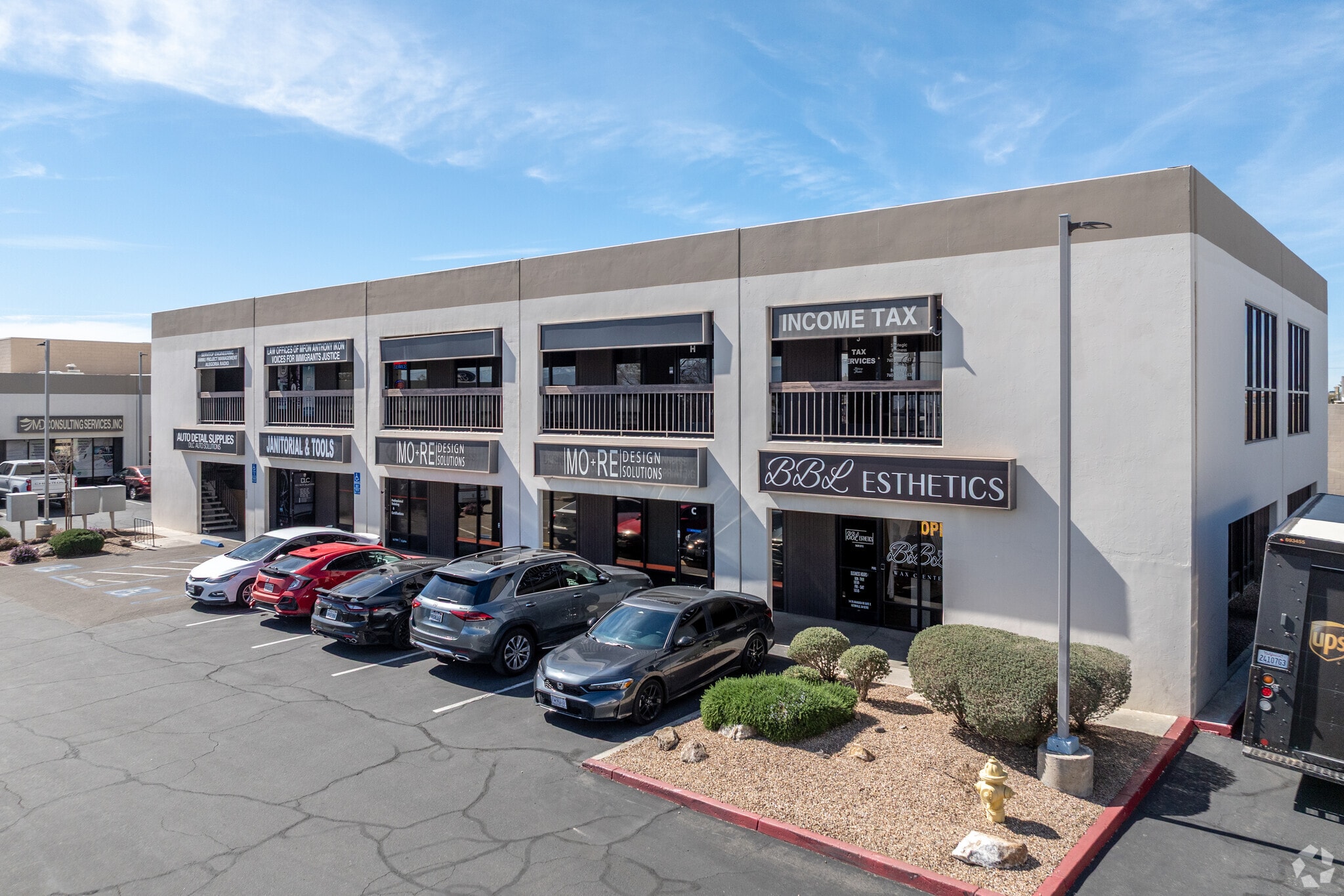 14176 Amargosa Rd, Victorville, CA for lease Primary Photo- Image 1 of 5
