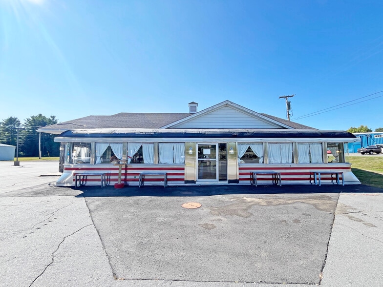 367 Wilton Rd, Farmington, ME for sale - Building Photo - Image 2 of 14