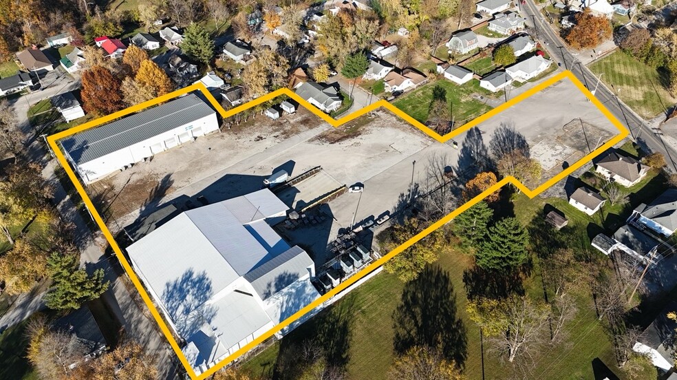 2404 U St, Bedford, IN for sale - Building Photo - Image 2 of 38