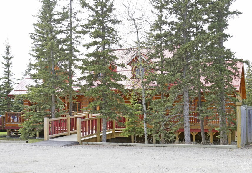 23 Burnside Dr, Rocky View Co, AB for lease - Building Photo - Image 3 of 3