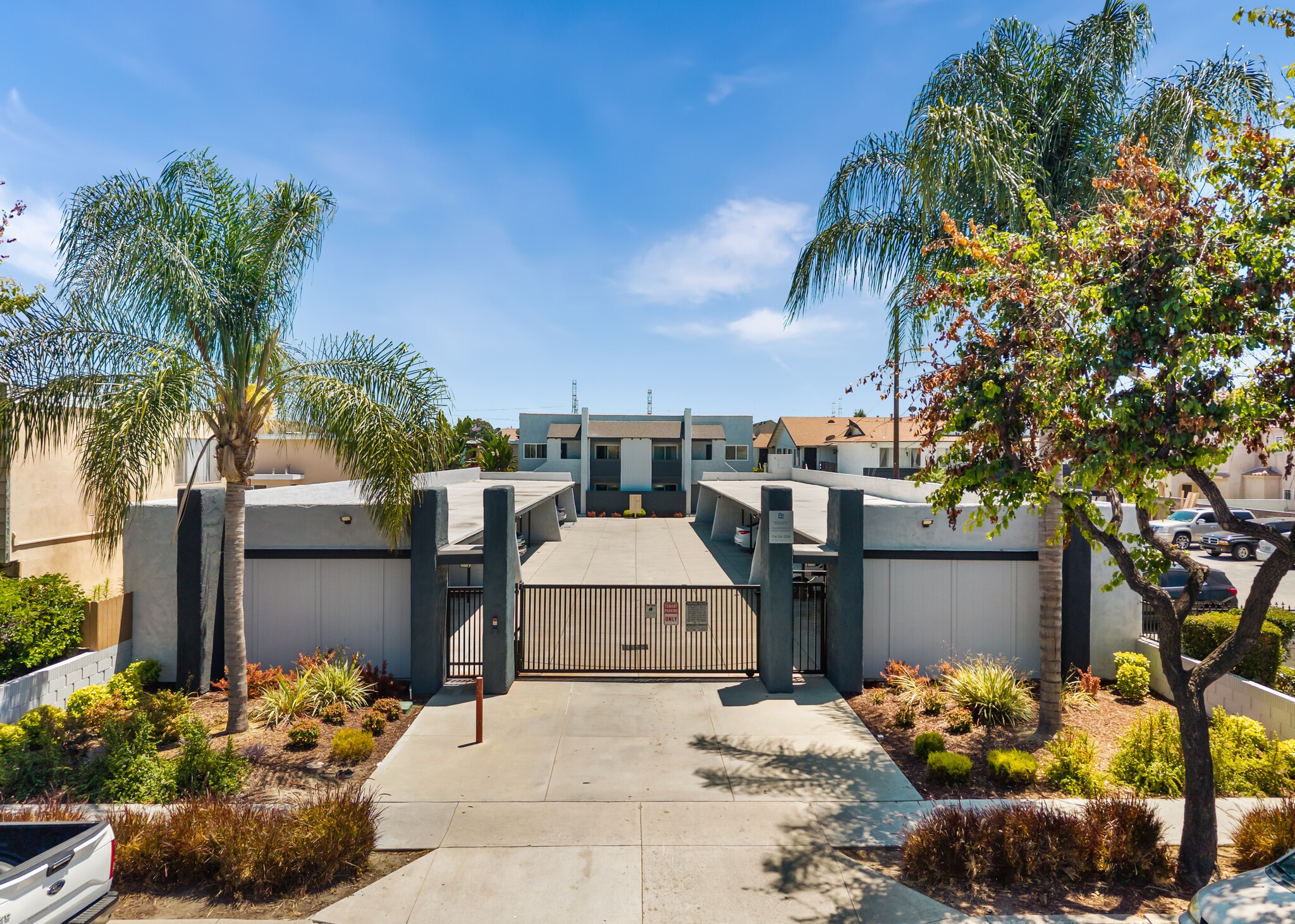 9900 Ramona St, Bellflower, CA for sale Primary Photo- Image 1 of 11