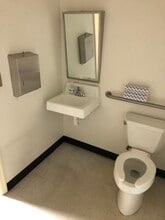 2583-2595 Jefferson Davis Hwy, Warrenville, SC à louer Photo intérieure- Image 1 de 8