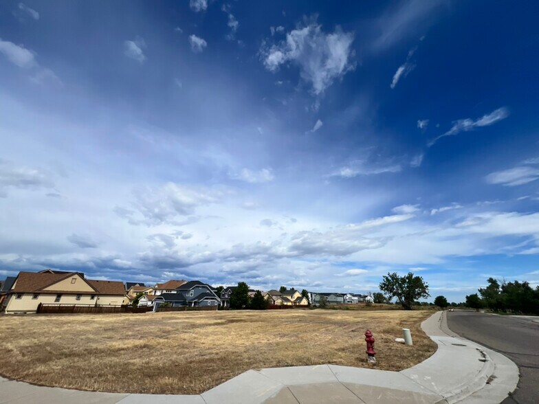 765 Aspen Ridge Drive Dr, Lafayette, CO à vendre - Photo du bâtiment - Image 2 de 8