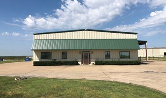 2440 Chambers St, Venus TX - Entrepôt