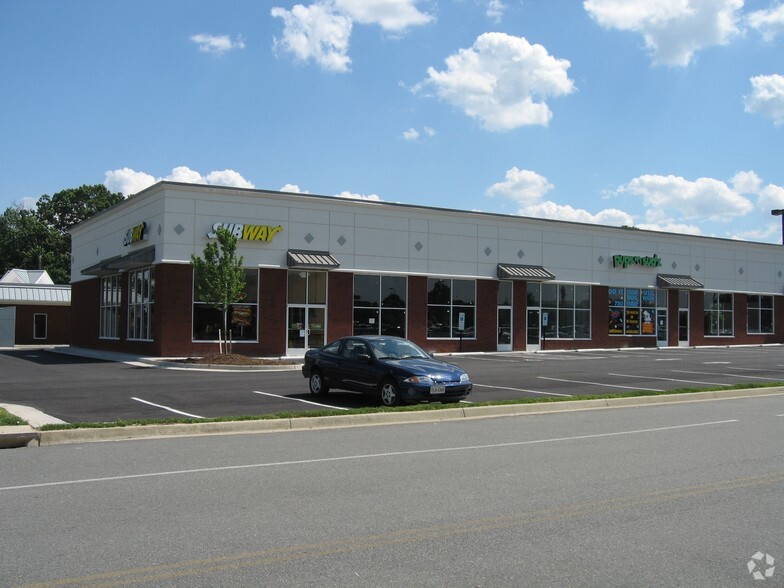 7999 Creighton Pky, Mechanicsville, VA for lease - Building Photo - Image 2 of 7