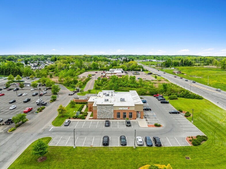 3852 State Route 31, Liverpool, NY for sale - Building Photo - Image 2 of 26