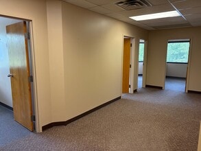 20397 Route 19 N, Cranberry Township, PA for lease Interior Photo- Image 1 of 5