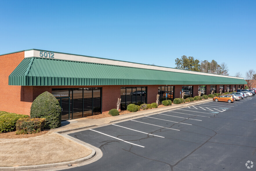 5012 Bristol Industrial Way, Buford, GA for lease - Primary Photo - Image 1 of 5