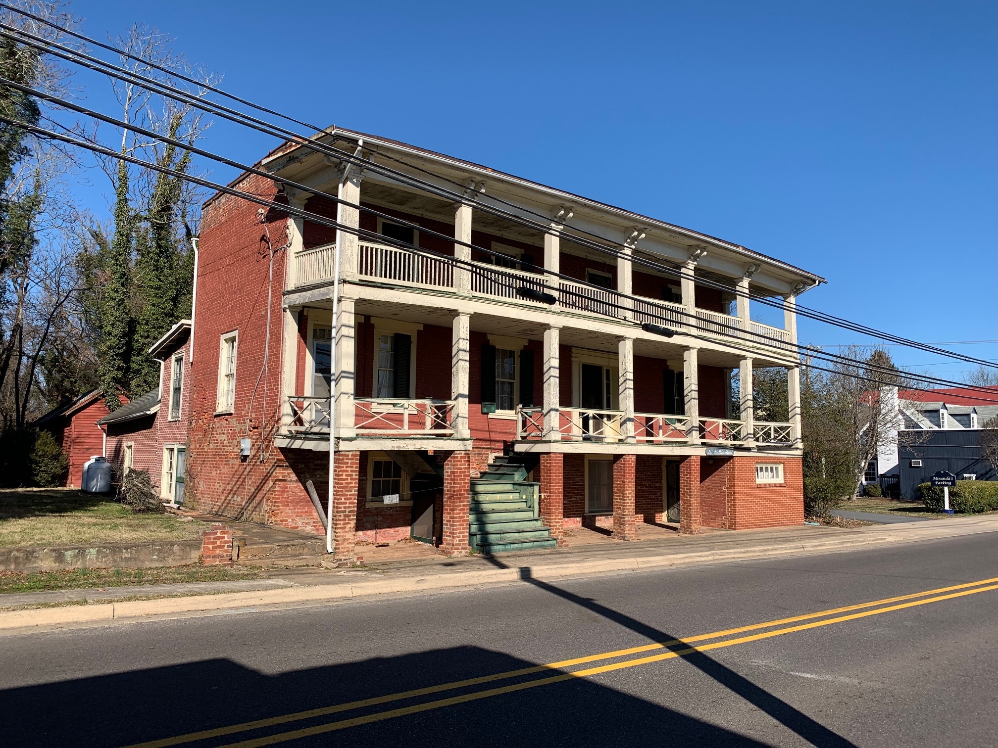 211 N Main St, Madison, VA for sale Primary Photo- Image 1 of 1