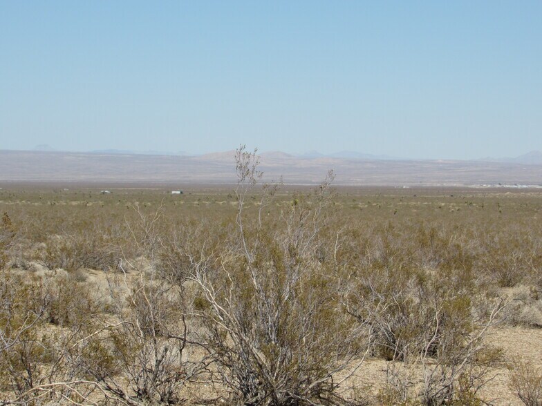 225-284-31-00-9, Mojave, CA à vendre - Photo du bâtiment - Image 2 de 11